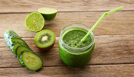 Smoothie au concombre et kiwi